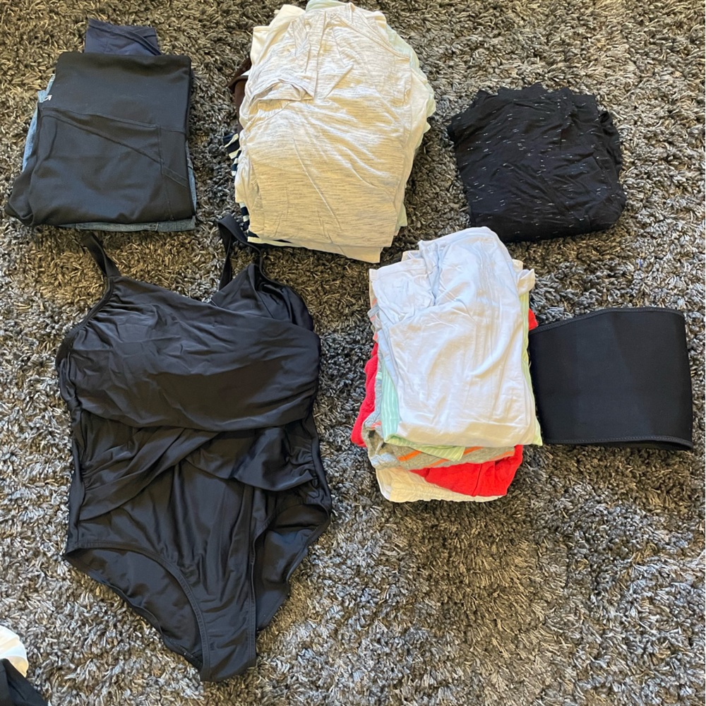 Lot of maternity clothes